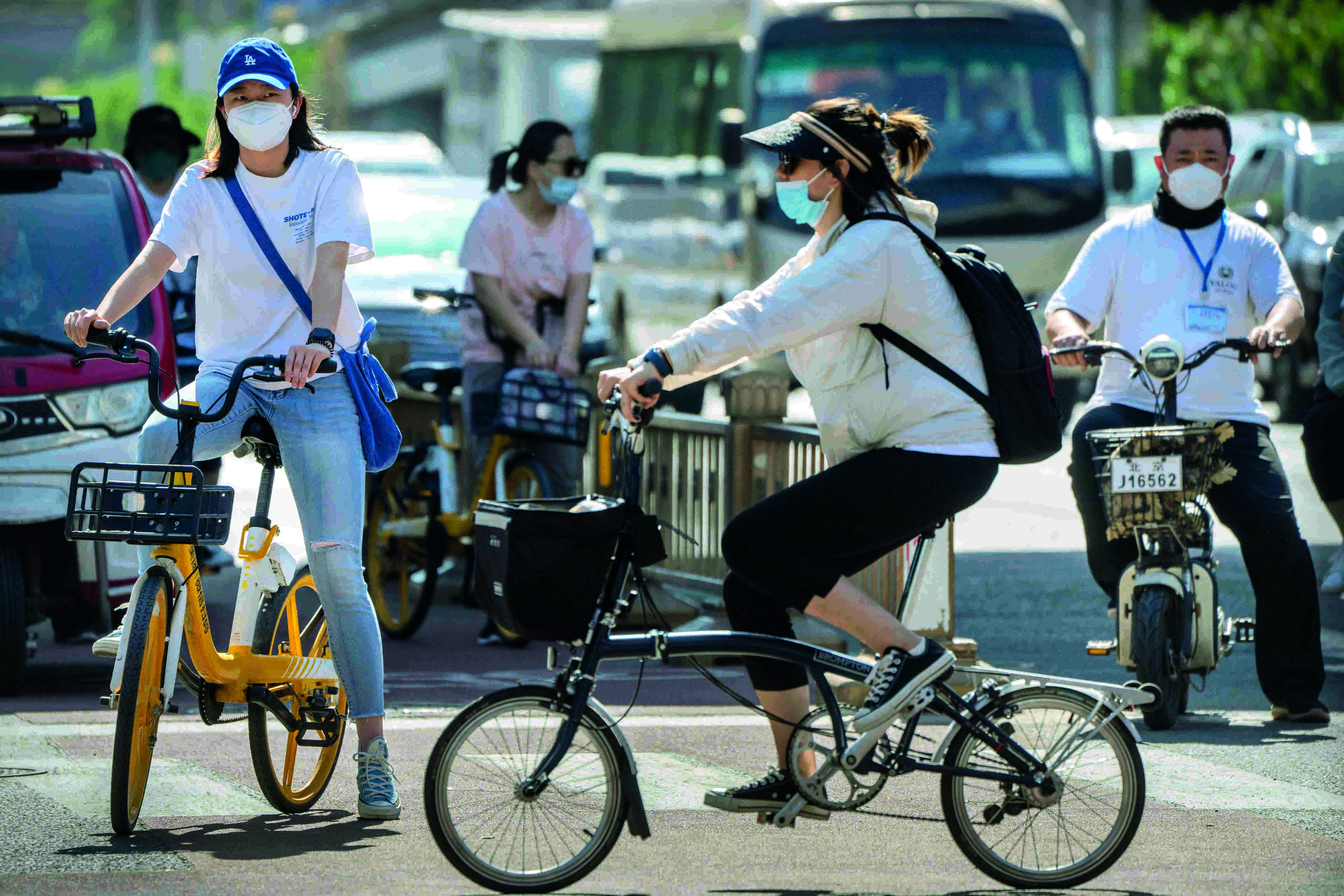 Beijing, Shanghai ease Covid restrictions as outbreaks fade Beijing, Shanghai ease Covid restrictions as outbreaks fade