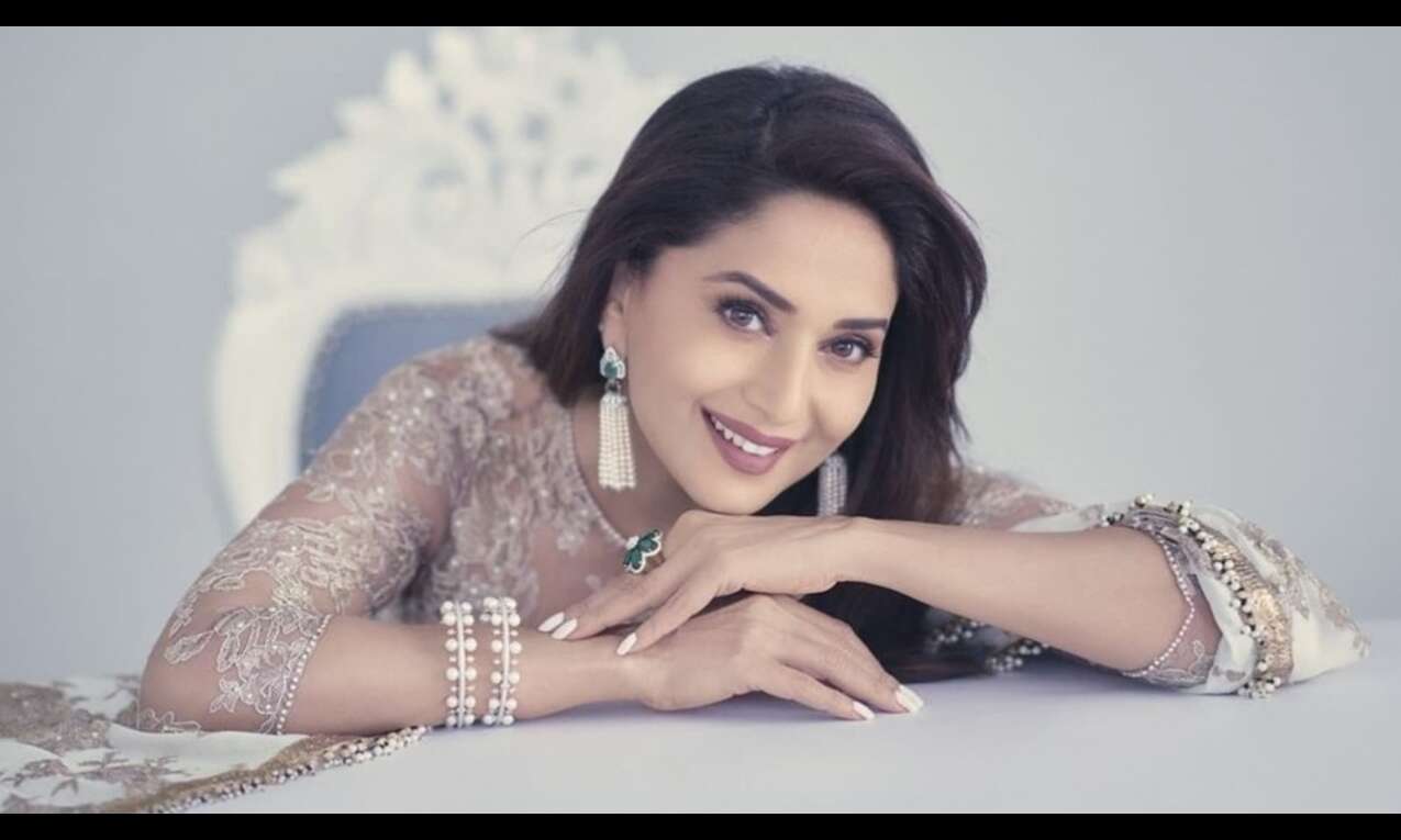 Mithun Chakraborty, Madhuri Dixit to attend 2022 IIFA Awards Mithun Chakraborty, Madhuri Dixit to attend 2022 IIFA Awards