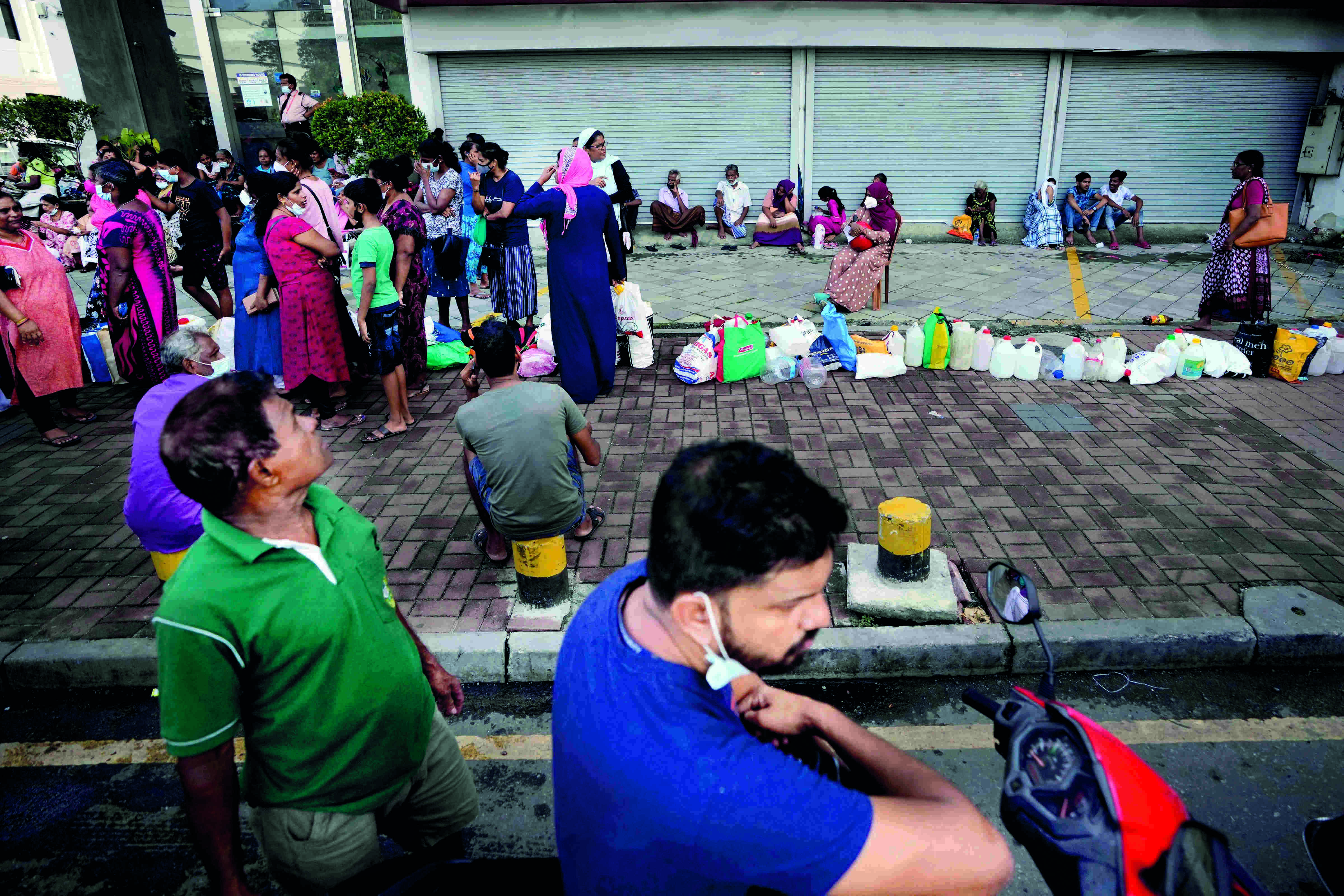 India sends 40,000 MT of diesel to crisis-hit Lanka India sends 40,000 MT of diesel to crisis-hit Lanka