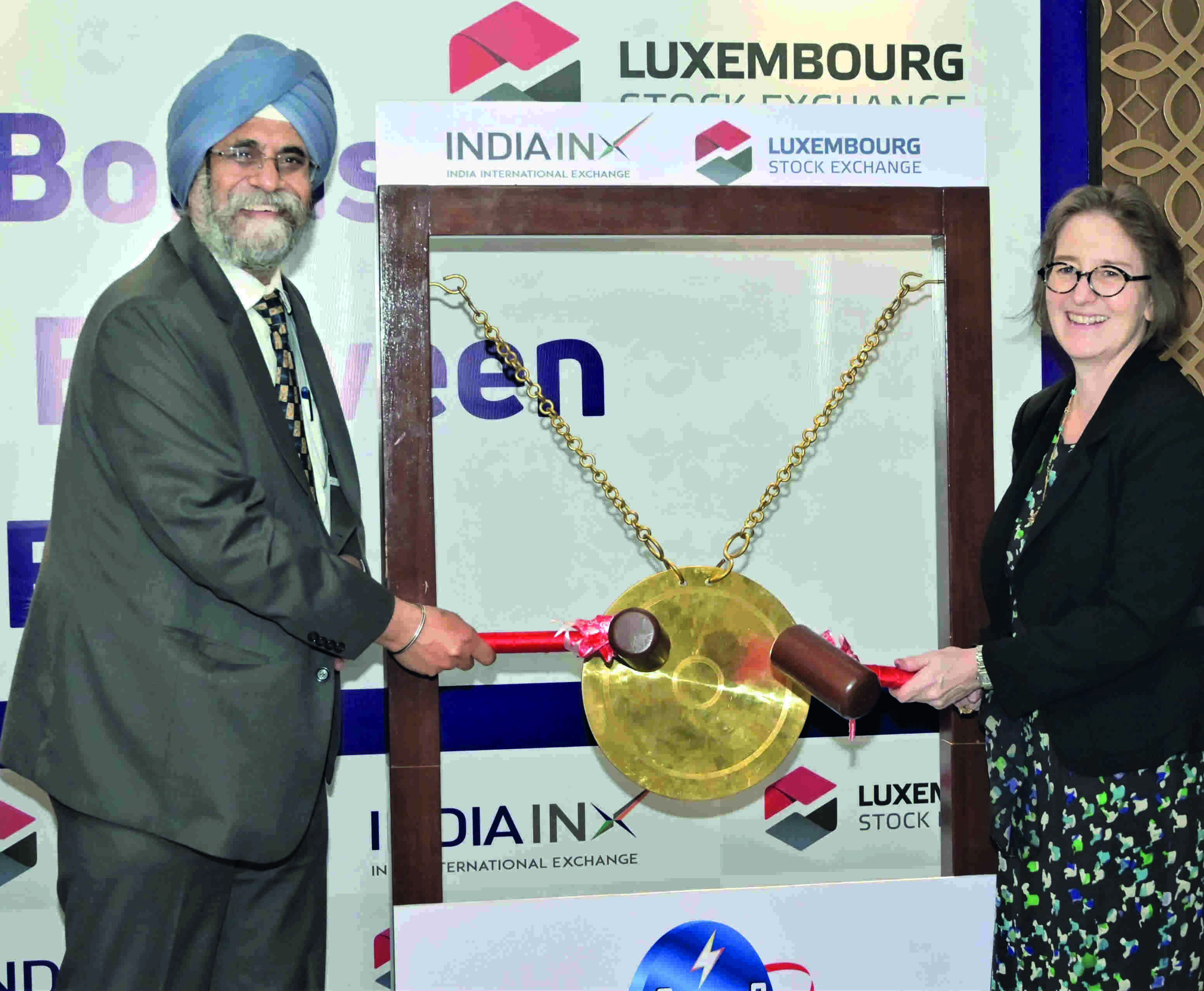 PFC lists 300 mn euro green bonds on Luxembourg Stock Exchange PFC lists 300 mn euro green bonds on Luxembourg Stock Exchange