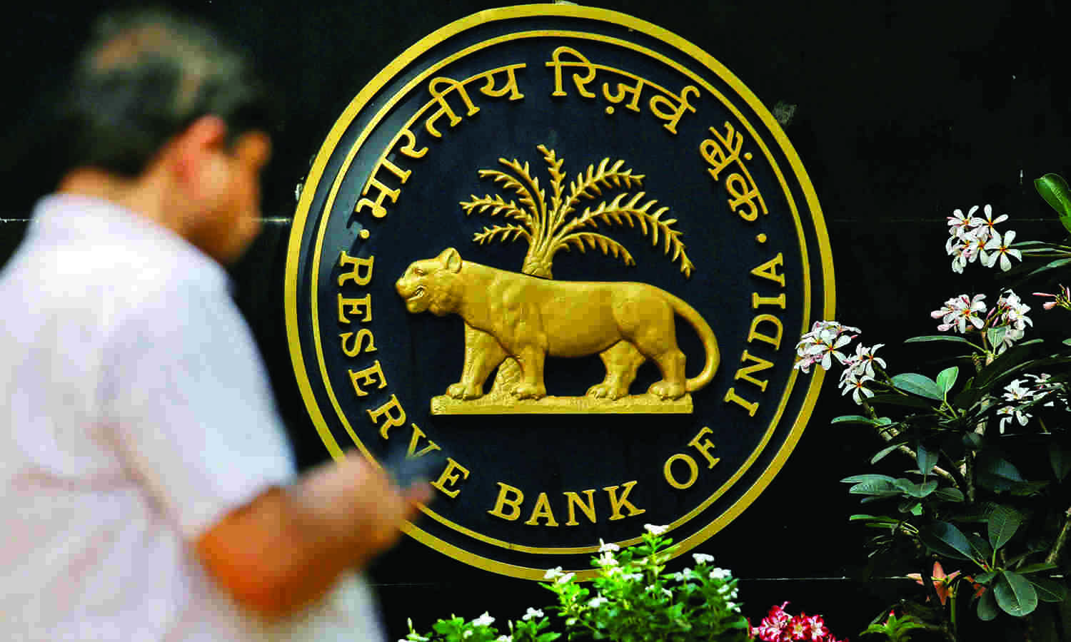 Ahead of govt consultation paper launch, RBI Deputy Governor says CBDCs can kill case for cryptocurrencies