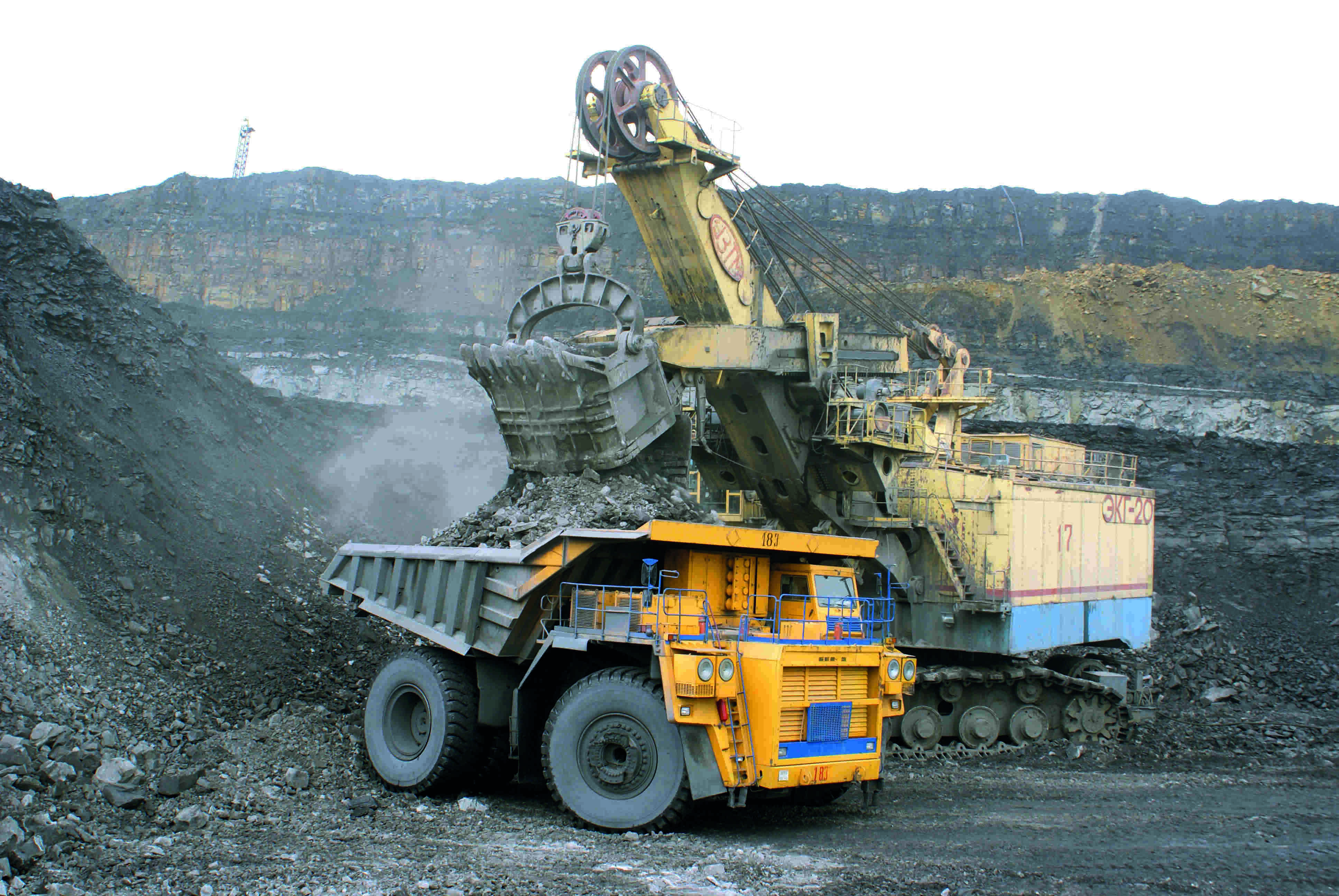 Govt asks CIL to be ready to import 12 MT of coal