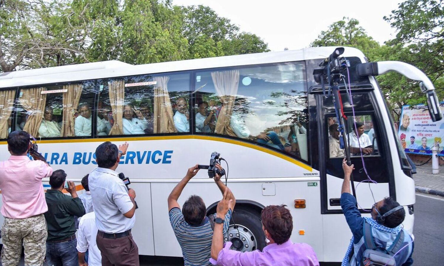 As Cong camps in Udaipur, resentment among some party MLAs spills out
