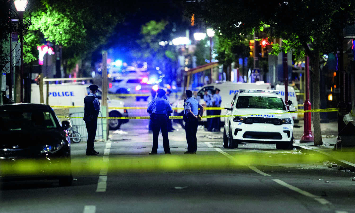 3 persons dead, 11 wounded in downtown Philadelphia shooting