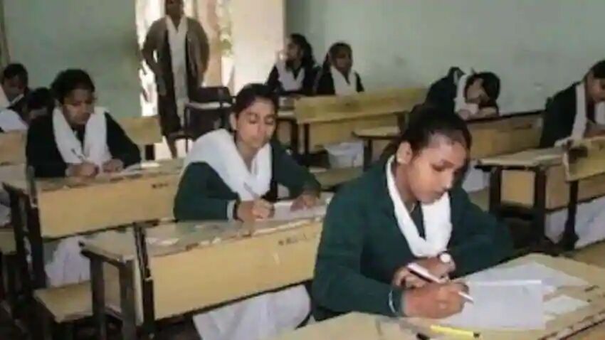 Bengal HS council reduces cut-offs to 35pc for Class 11 admission Bengal HS council reduces cut-offs to 35pc for Class 11 admission