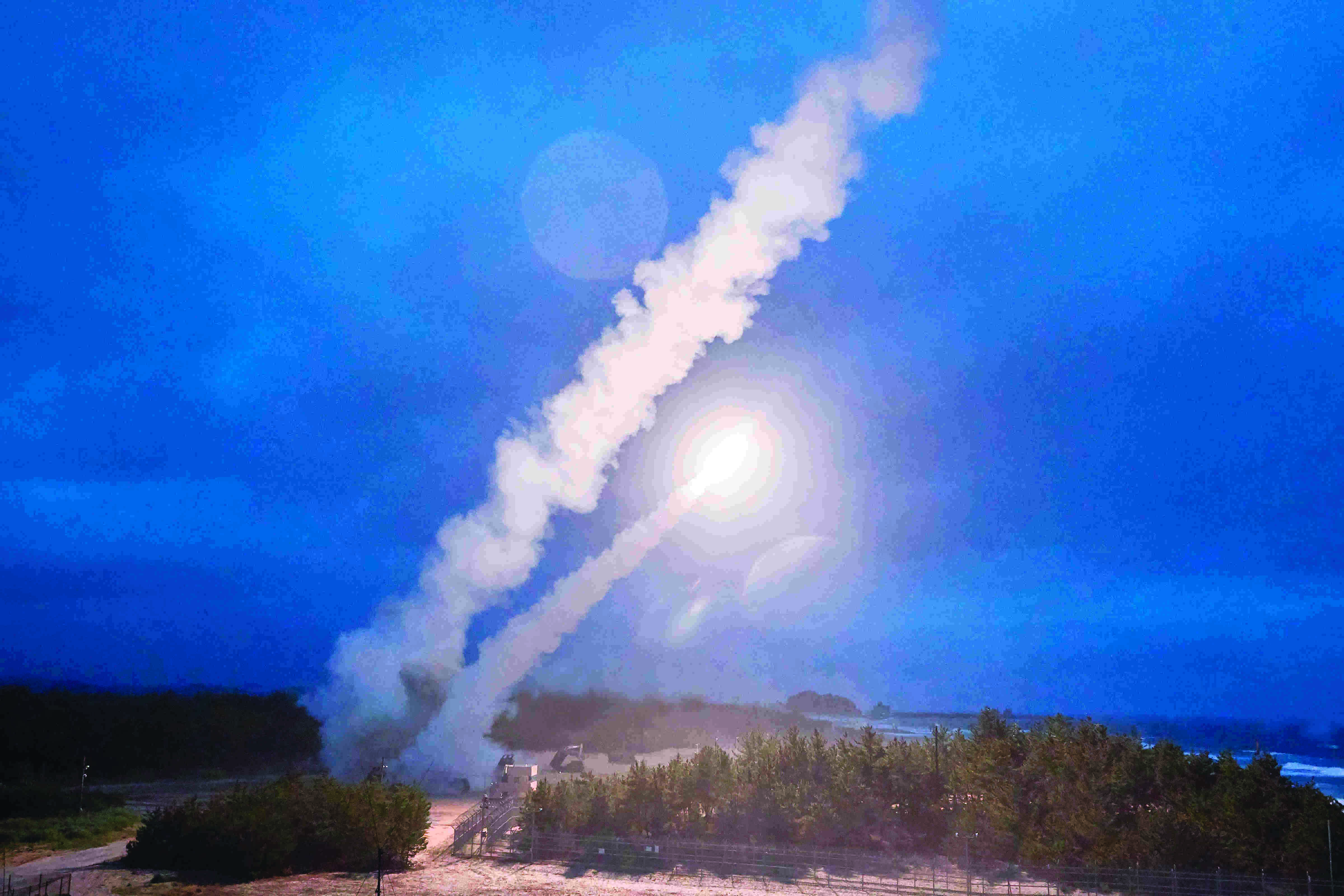 US, South Korea fire missiles to sea, matching Norths launches US, South Korea fire missiles to sea, matching Norths launches