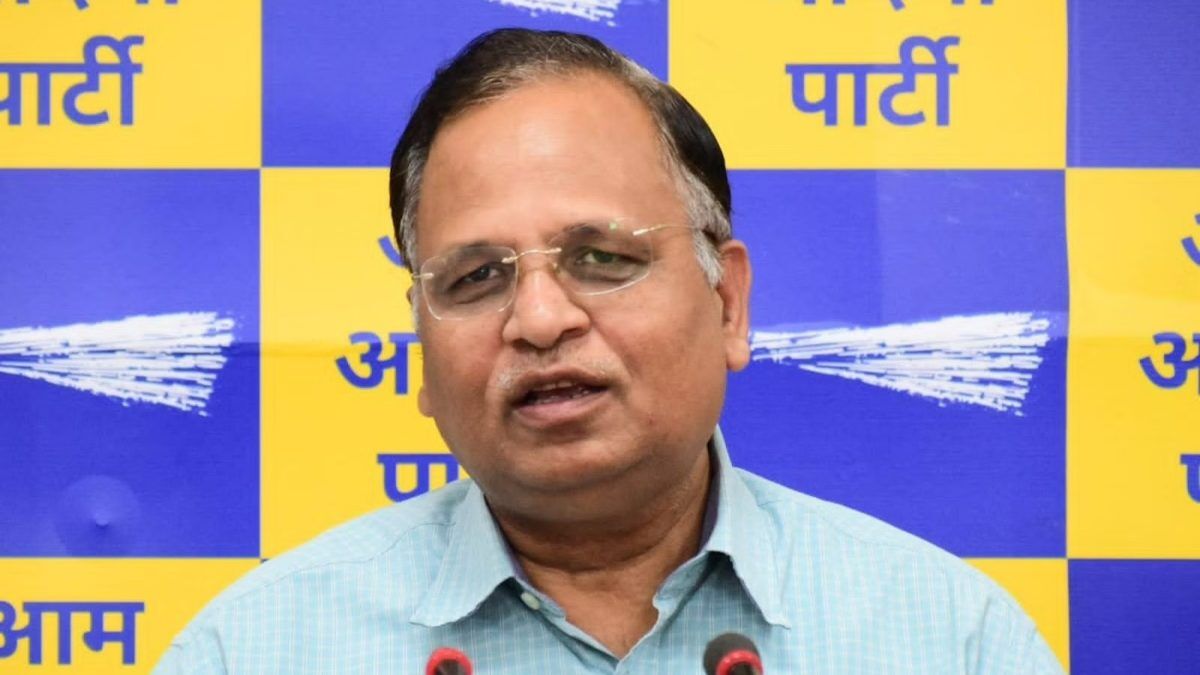 ED seizes Rs 2.85 cr cash, gold coins after raids against Delhi minister Jain ED seizes Rs 2.85 cr cash, gold coins after raids against Delhi minister Jain