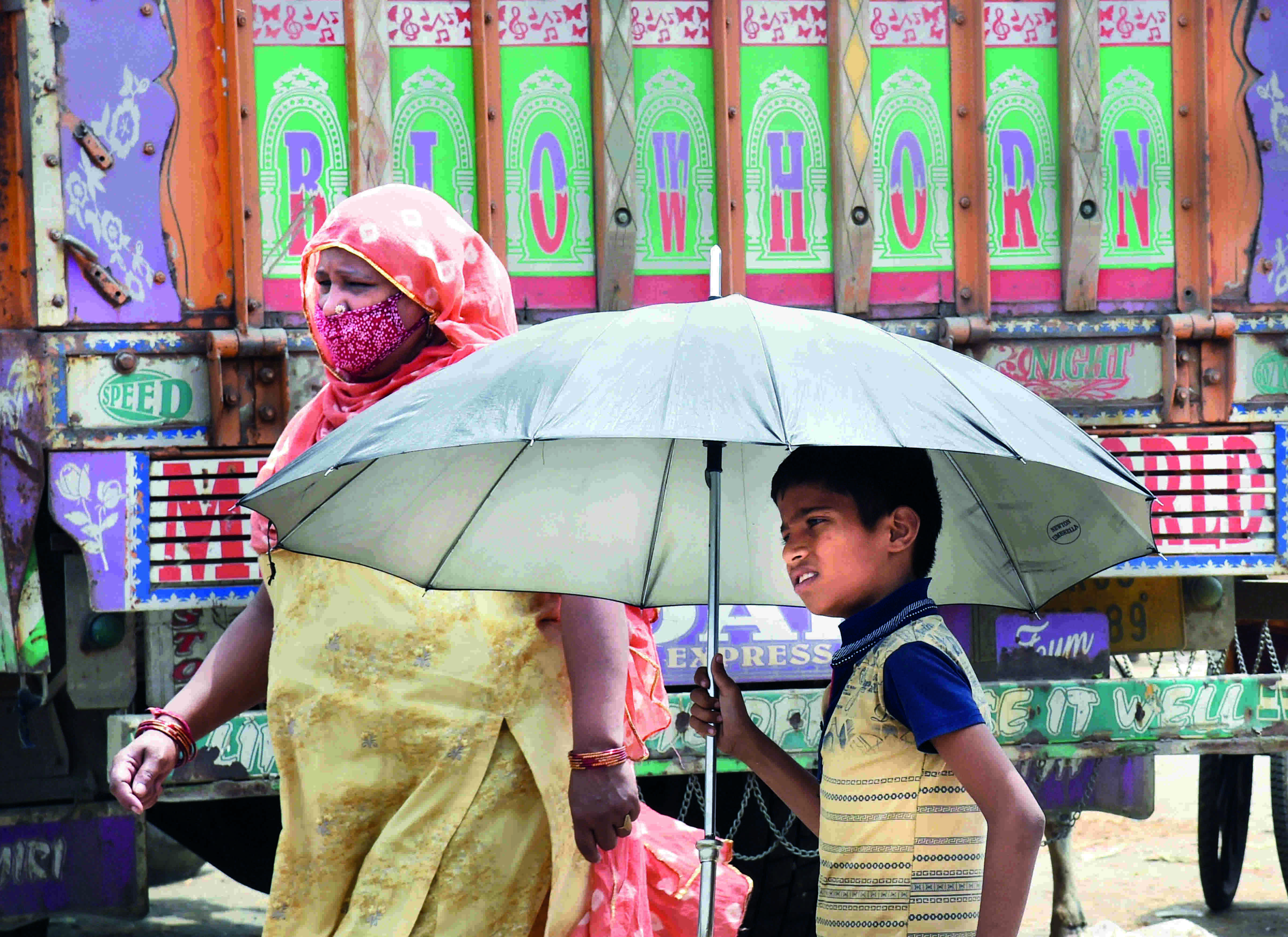 Heatwave continues in northwest, central India Heatwave continues in northwest, central India