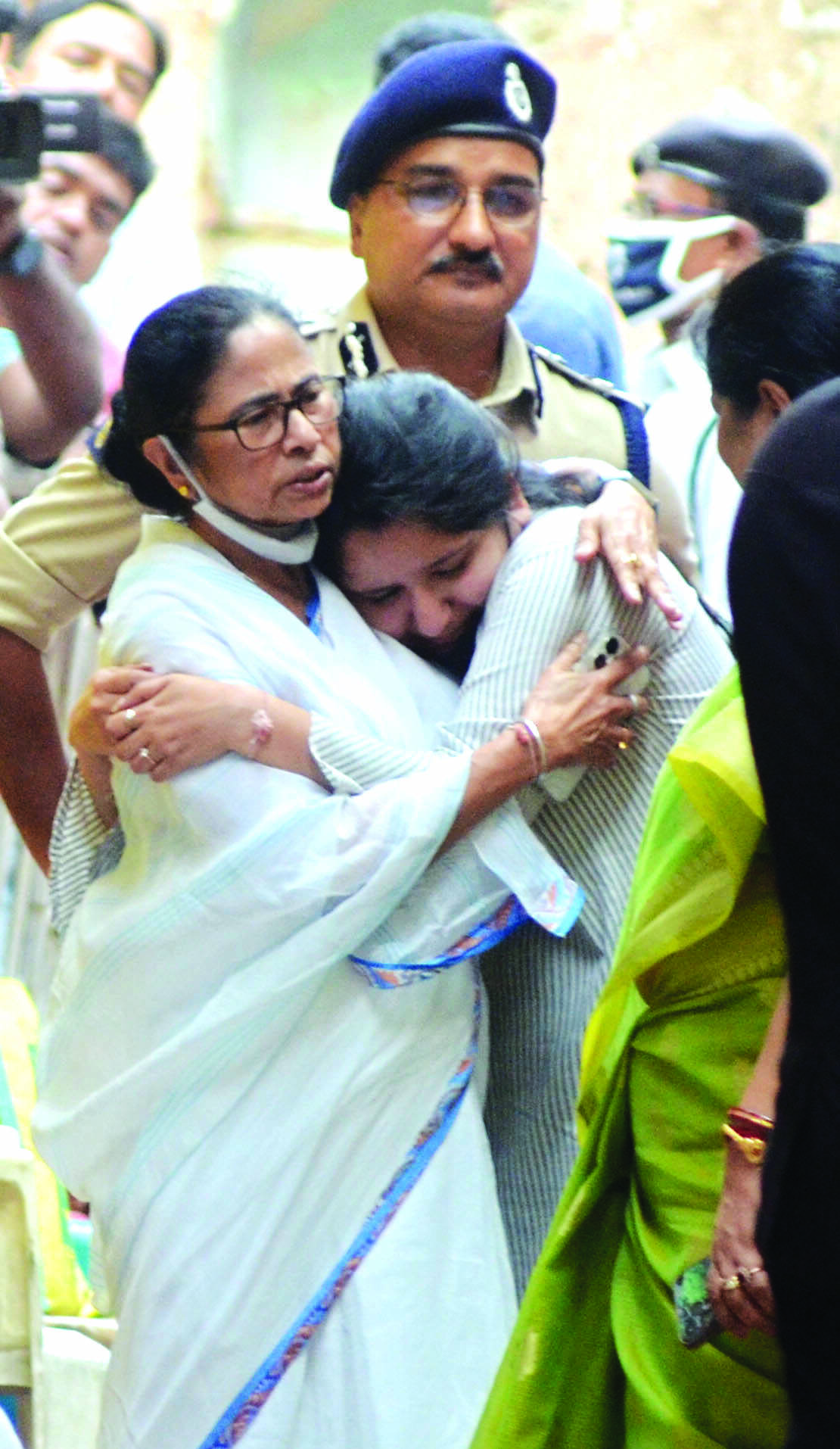 Murder case will be solved soon: CM Murder case will be solved soon: CM