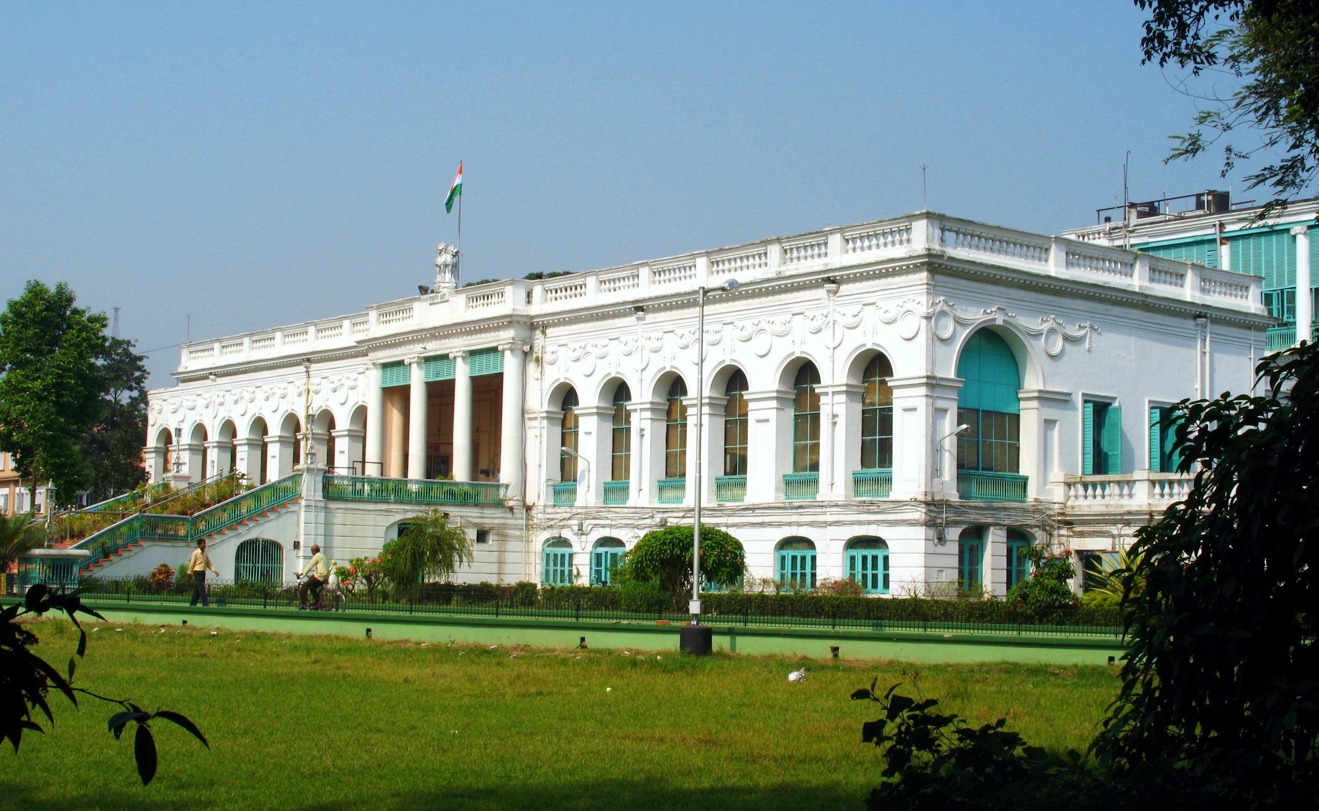 Political storm over BJPs choice of venue for Bengal unit meet