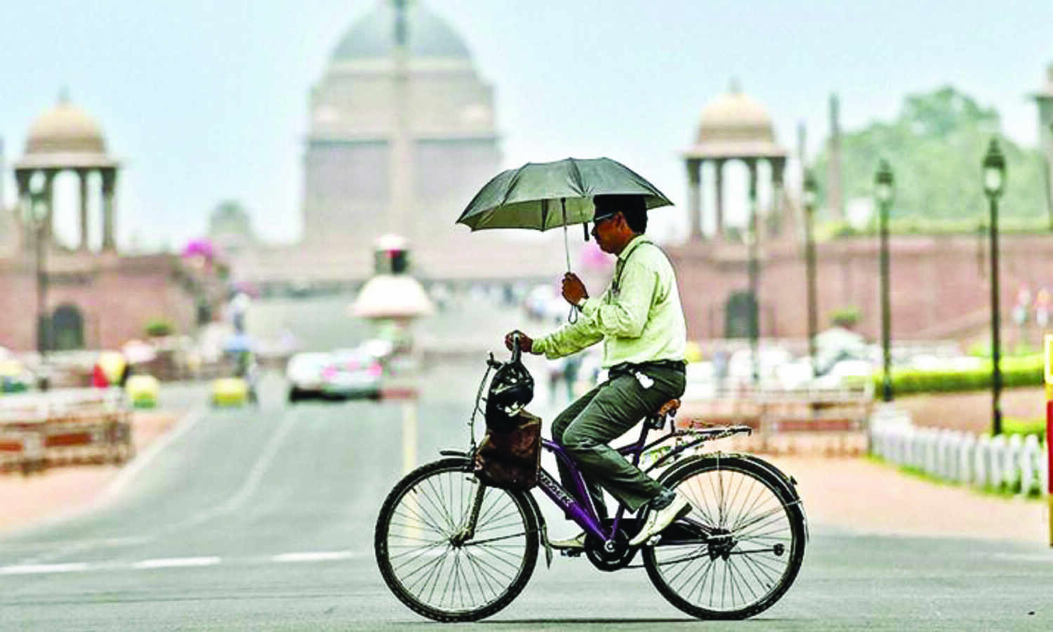 Heatwave back in parts of Capital as rain gives it a miss