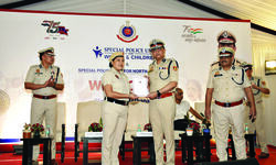 CP interacts with students from N-E, asks them to enroll in Police Mitras CP interacts with students from N-E, asks them to enroll in Police Mitras