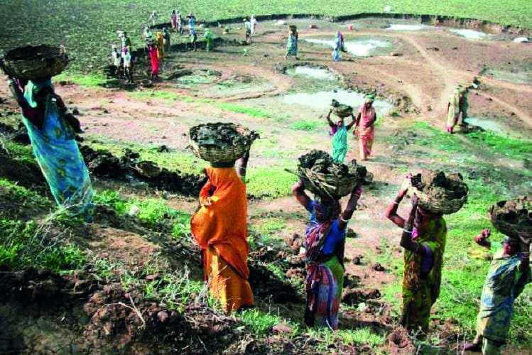 TMC team to meet Union min to demand release of MNREGA dues TMC team to meet Union min to demand release of MNREGA dues