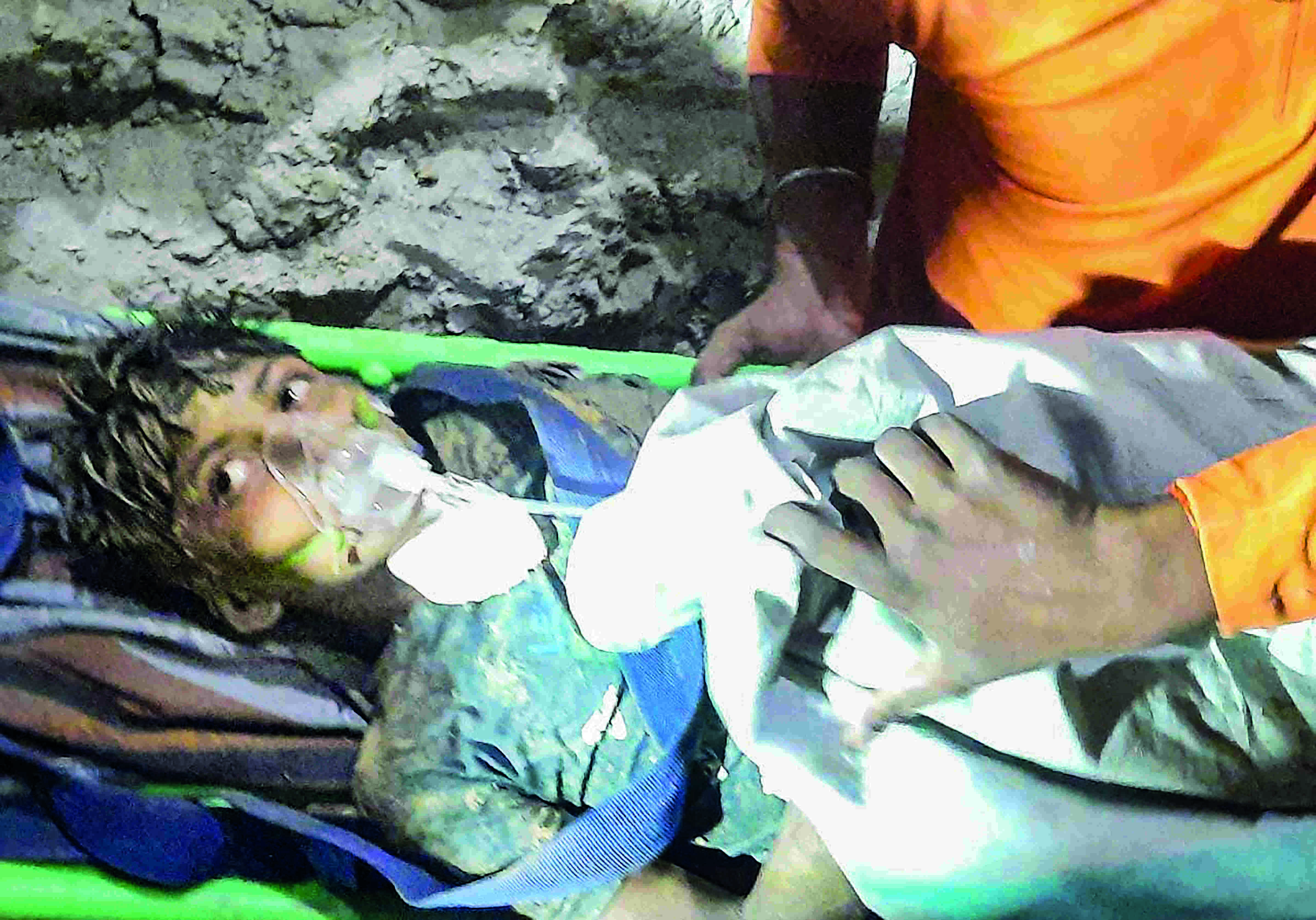 Chhattisgarh: Rescuers win battle against time; save boy from borewell after 5 days Chhattisgarh: Rescuers win battle against time; save boy from borewell after 5 days