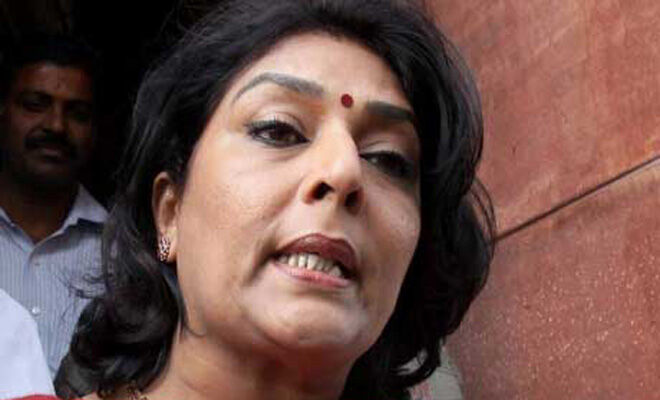 ED grilling Rahul Gandhi: Tgana Cong protests, former minister Renuka Chowdhury grabs cops collar ED grilling Rahul Gandhi: Tgana Cong protests, former minister Renuka Chowdhury grabs cops collar