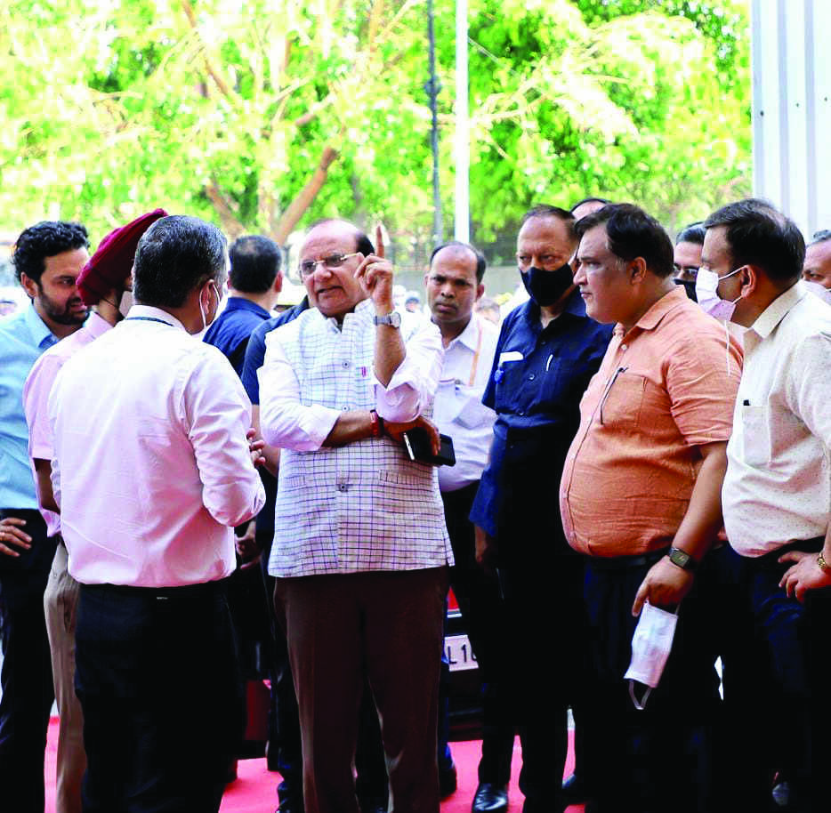 L-G directs NDMC to restore Gole Market