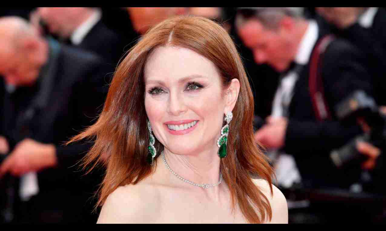 Julianne Moore, Oscar Isaac to lead Spotify podcast thriller Case 63