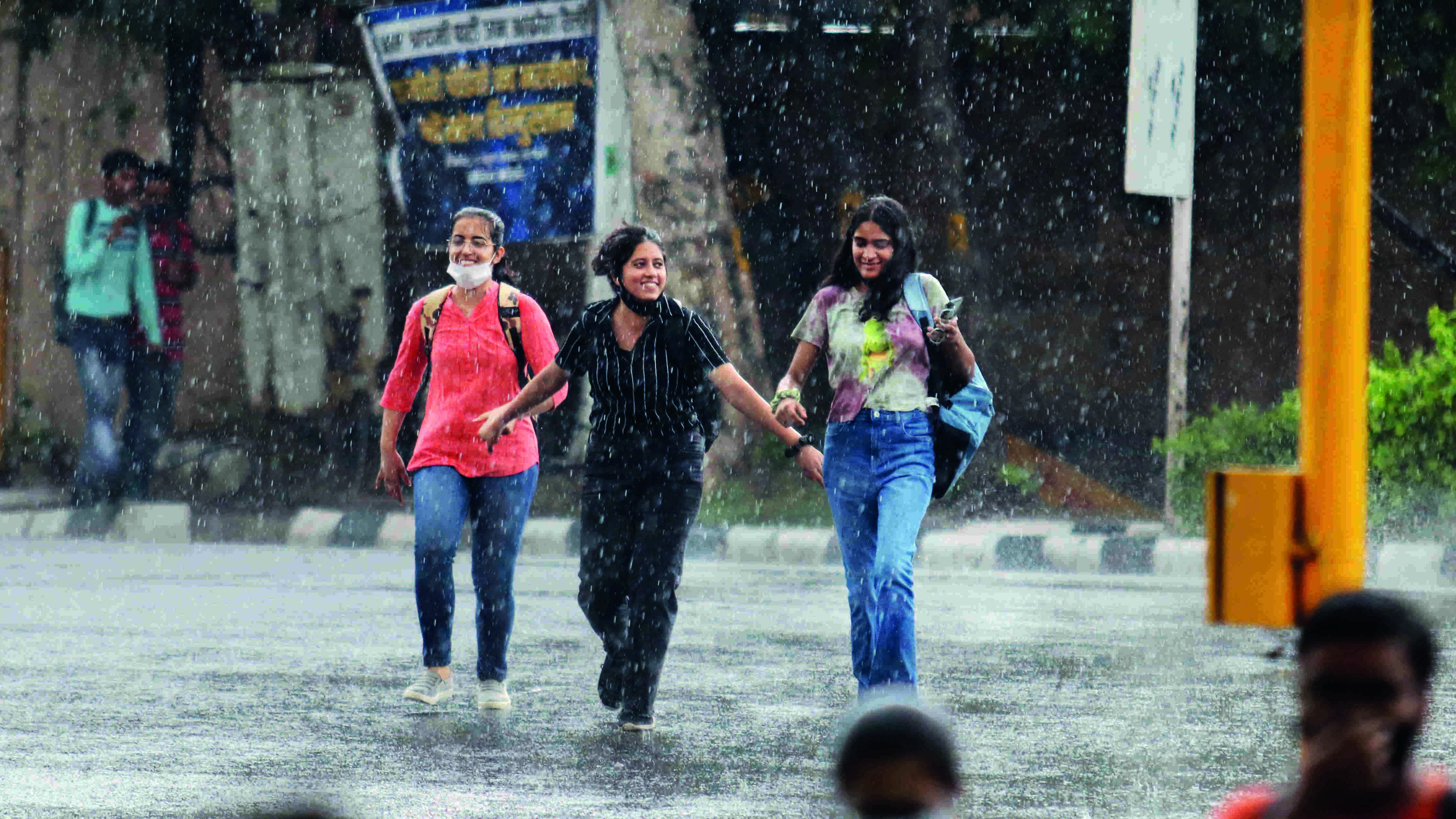 Pre-monsoon showers bring mercury down