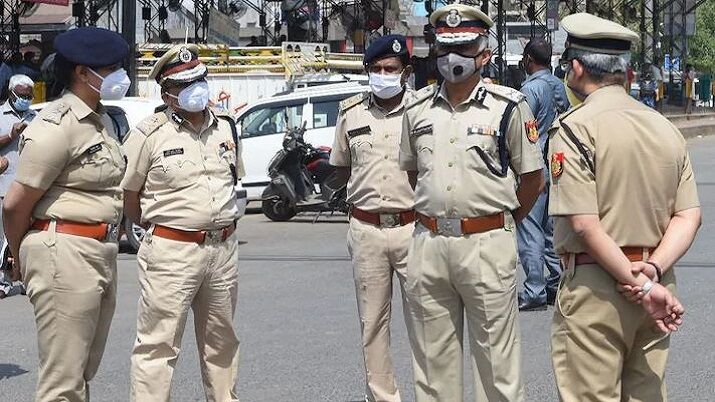 Delhi Police arrests man for instigating Agnipath protesters in Delhi Delhi Police arrests man for instigating Agnipath protesters in Delhi