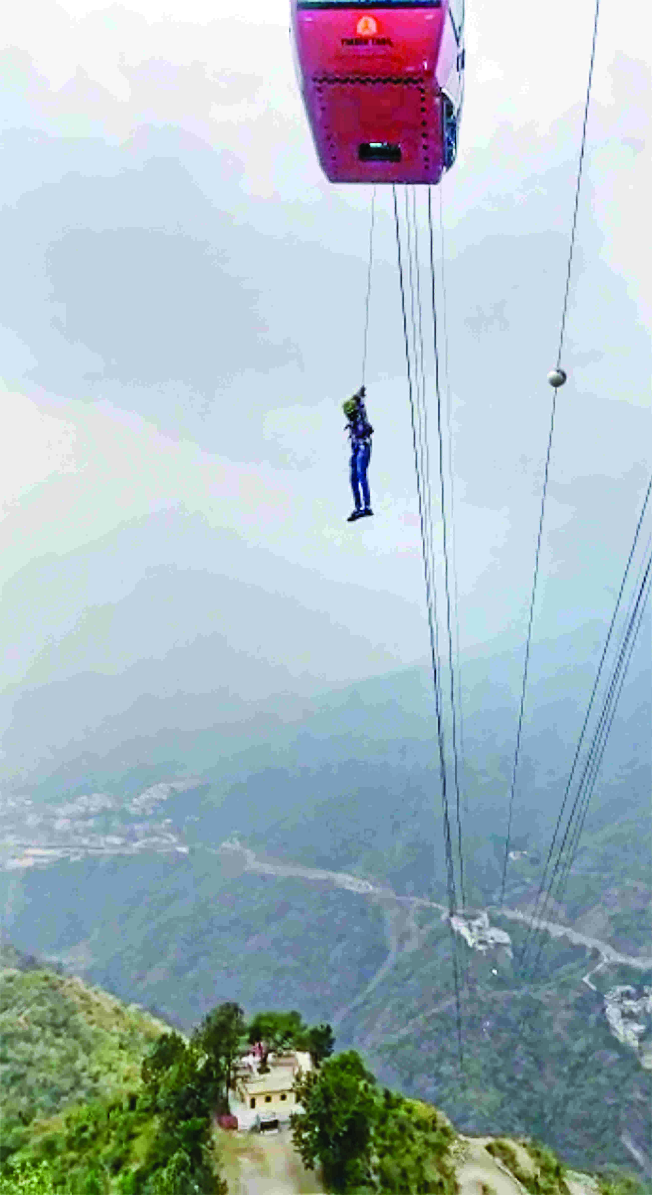Cable car with 11 onboard gets stuck mid-air in Parwanoo, all rescued Cable car with 11 onboard gets stuck mid-air in Parwanoo, all rescued