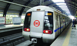 Min Gahlot seeks reply from Delhi Metro on recurring breakdowns Min Gahlot seeks reply from Delhi Metro on recurring breakdowns