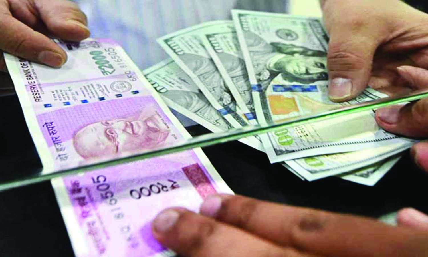 Indias foreign exchange reserves decline by $5.87 bn to $590.588 bn