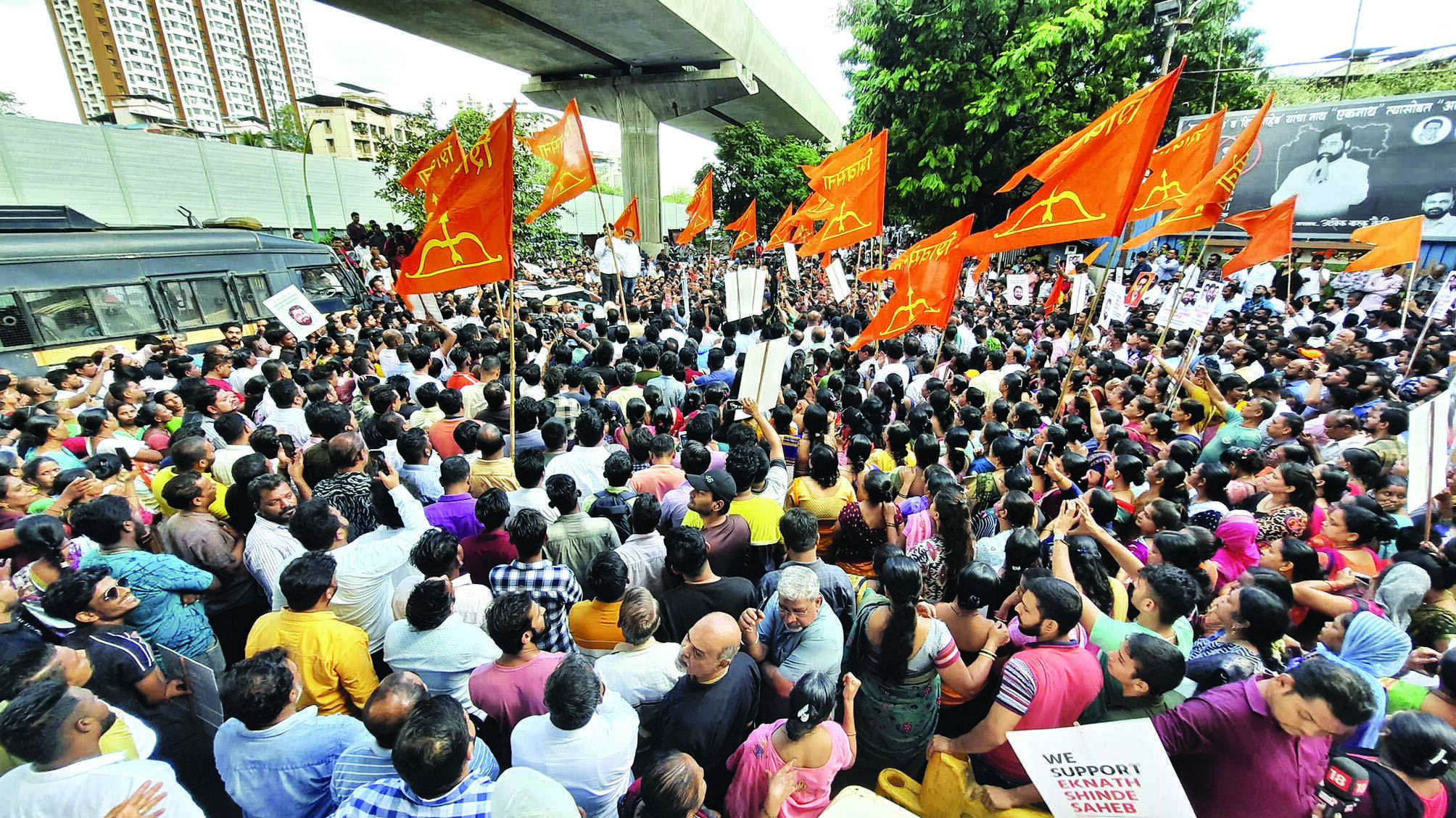 Families safety: Rebel MLAs may return to Maha soon Families safety: Rebel MLAs may return to Maha soon