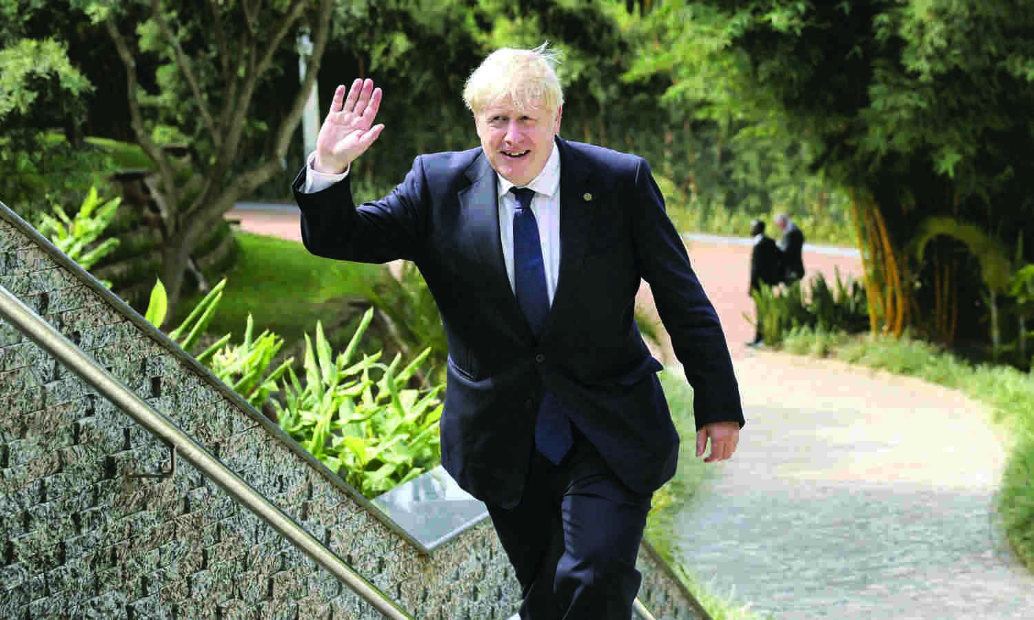 UK PM Johnson claims to be on track to win next election amid rebellion