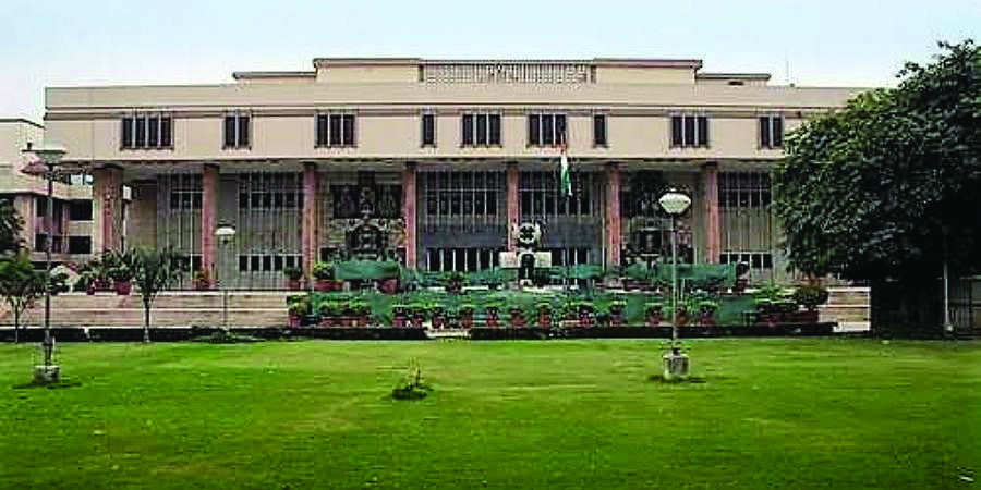 HC reunites man with wife, stepdaughter kept in illegal custody by womans family in Uttar Pradesh HC reunites man with wife, stepdaughter kept in illegal custody by womans family in Uttar Pradesh