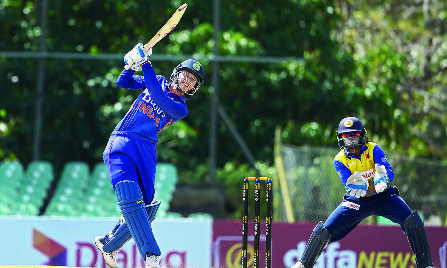 Record-breaking Chamari denies India clean sweep as SL win final T20I