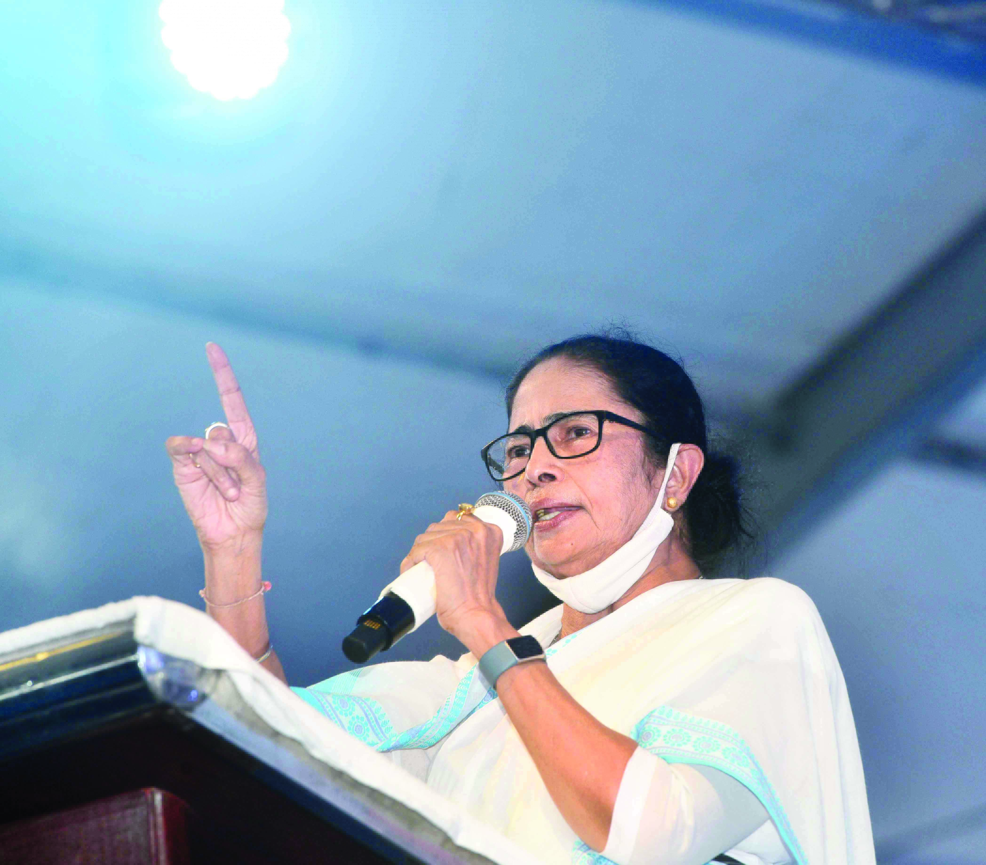 Centre not releasing dues under 100 days work scheme, Bangla Awas Yojana: Mamata Centre not releasing dues under 100 days work scheme, Bangla Awas Yojana: Mamata