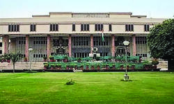 Maintenance to wife, not blanket liability, can be altered if circumstances change Maintenance to wife, not blanket liability, can be altered if circumstances change