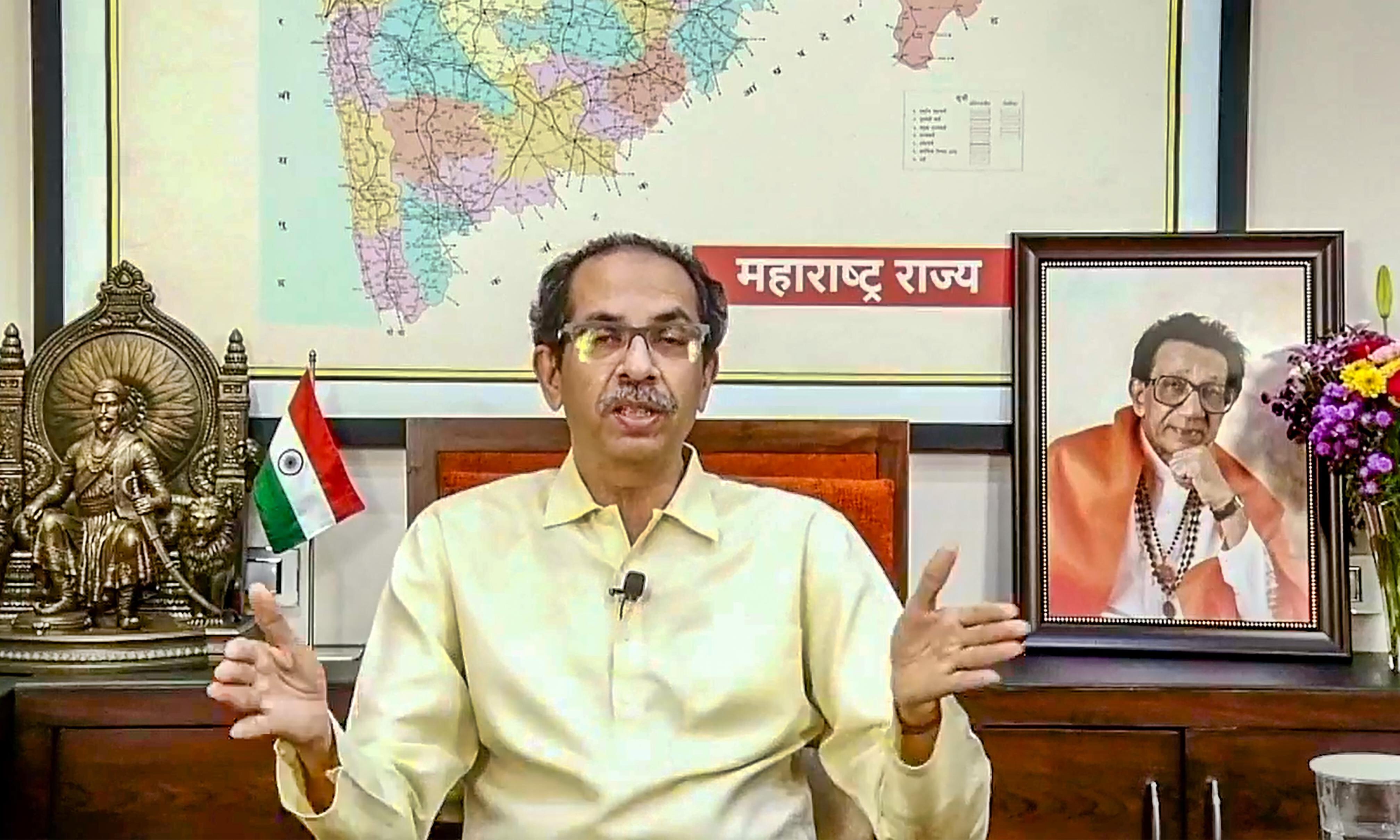 Uddhav Thackeray quits as Maharashtra CM ahead of floor test Uddhav Thackeray quits as Maharashtra CM ahead of floor test