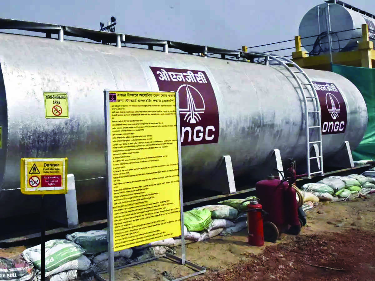 Govt allows ONGC & Vedanta to sell crude to Indian refineries Govt allows ONGC & Vedanta to sell crude to Indian refineries