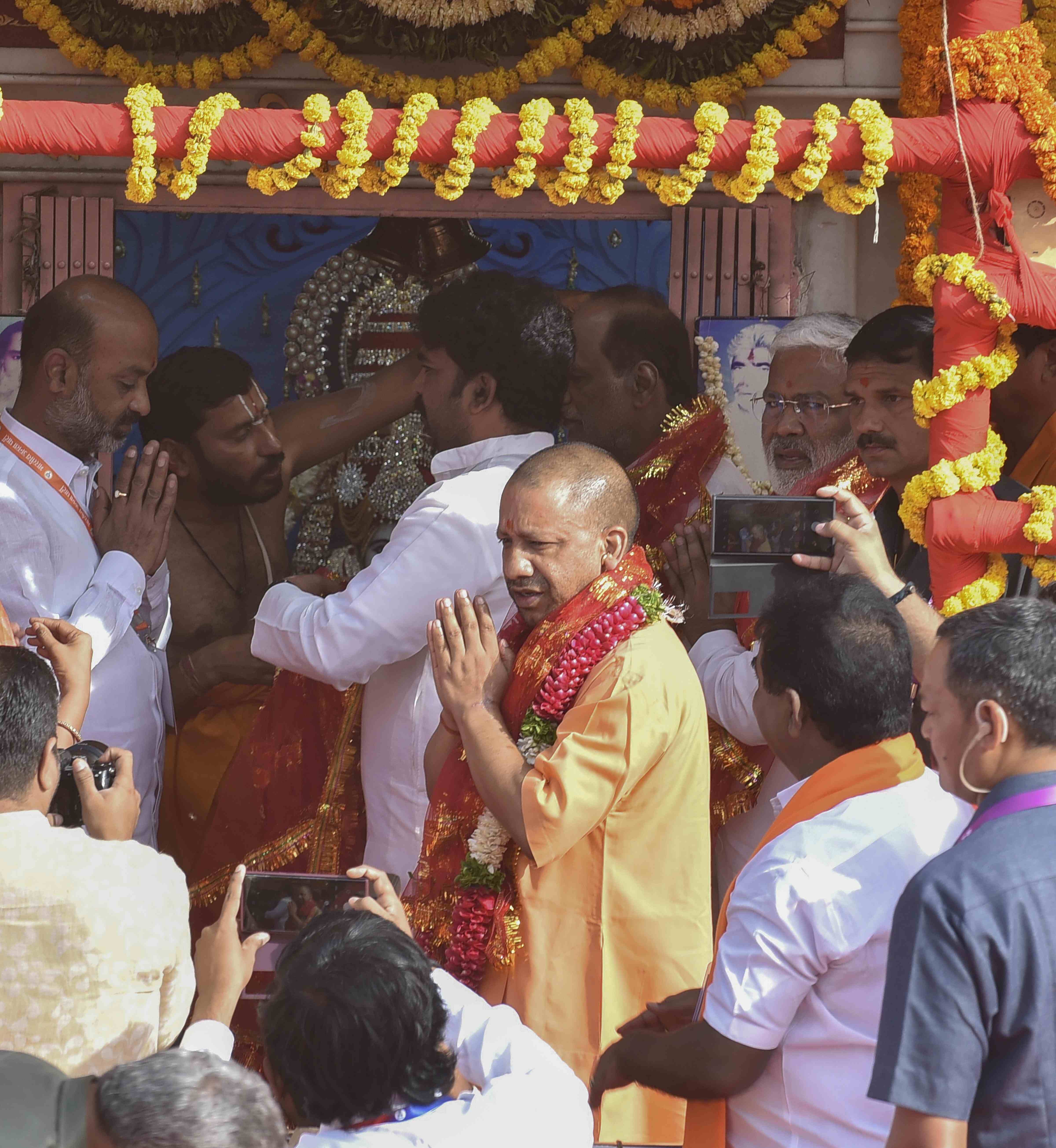 UP CM Yogi offers prayers at Bhagyalakshmi Temple in Hyderabad