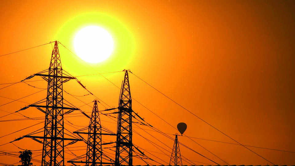 Discoms outstanding dues to gencos rise 4% to Rs 1.32 lakh crore in June Discoms outstanding dues to gencos rise 4% to Rs 1.32 lakh crore in June
