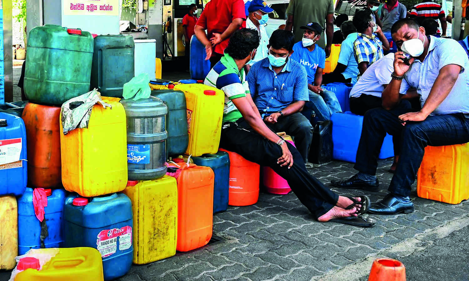 Sri Lanka offers fuel quotas   to cos that can pay in dollars