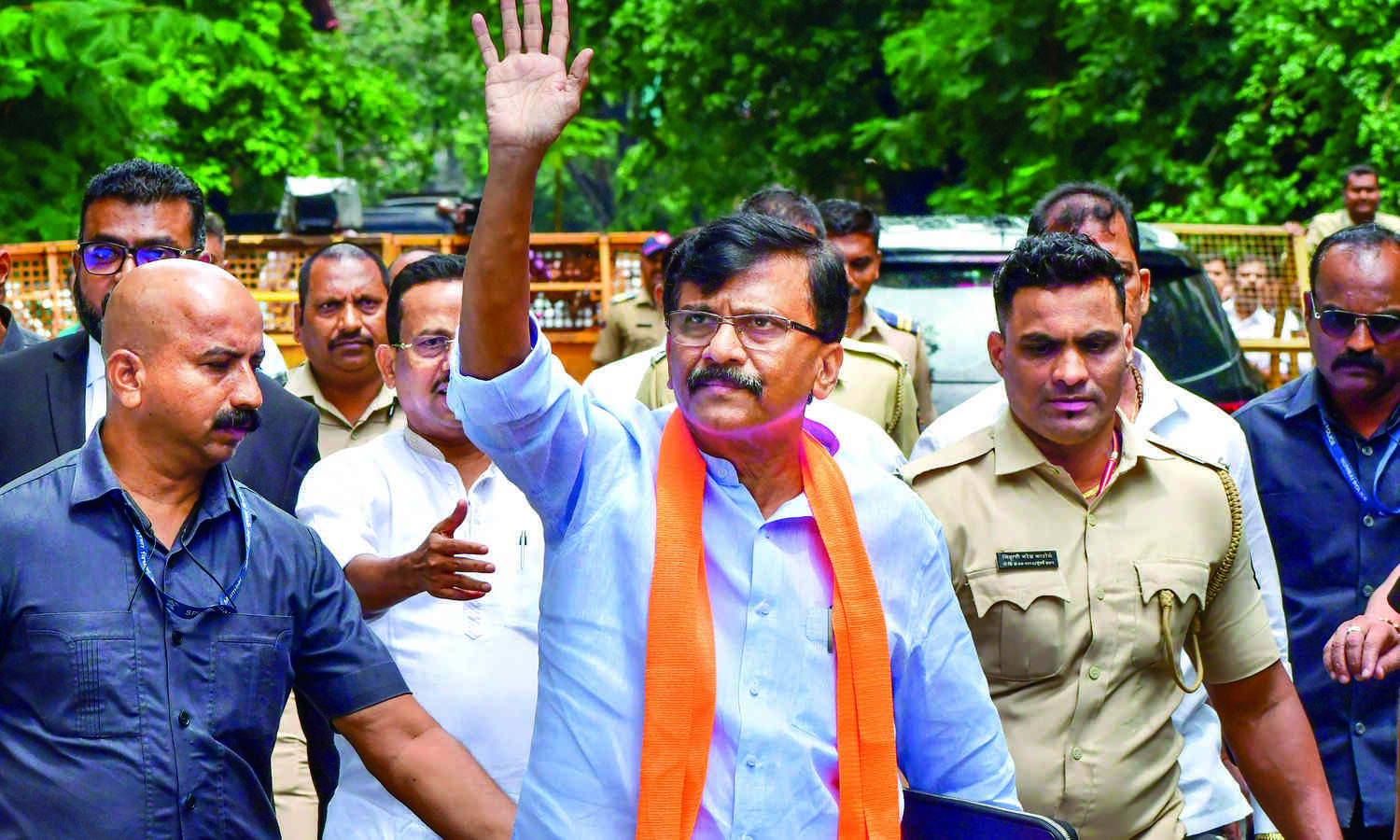 Mumbai court issues bailable warrant against Sanjay Raut