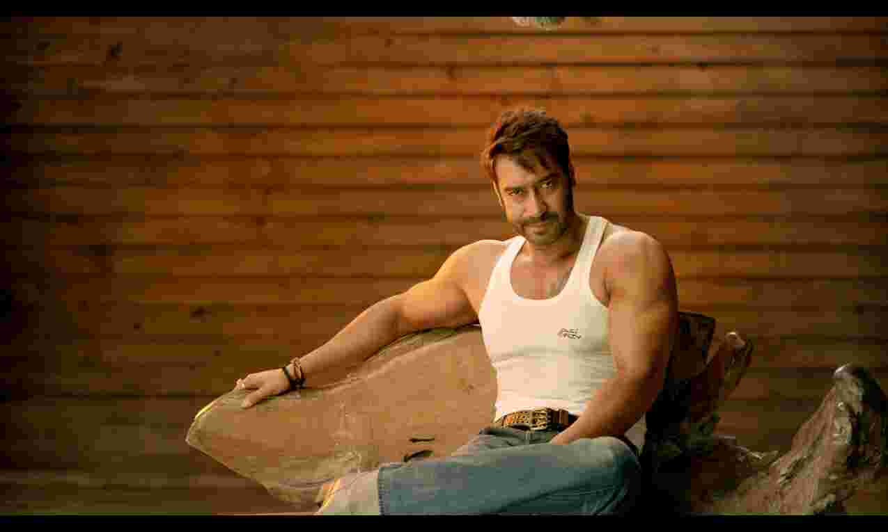 Ajay Devgn to direct Kaithi Hindi remake Bholaa