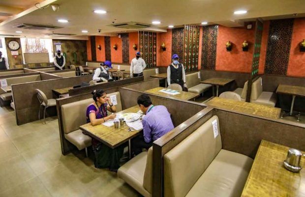 Hotels, restaurants barred from levying service charge