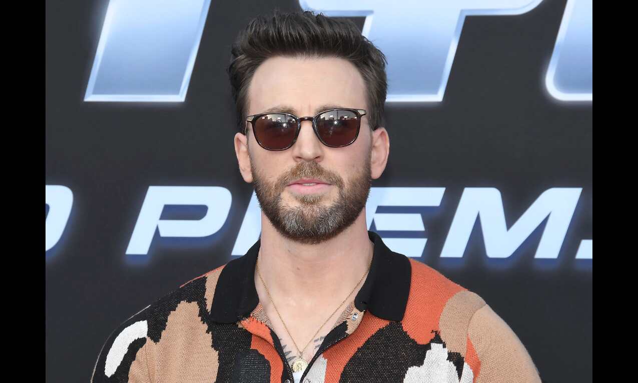 Chris Evans to feature with Emily Blunt in Pain Hustlers Chris Evans to feature with Emily Blunt in Pain Hustlers