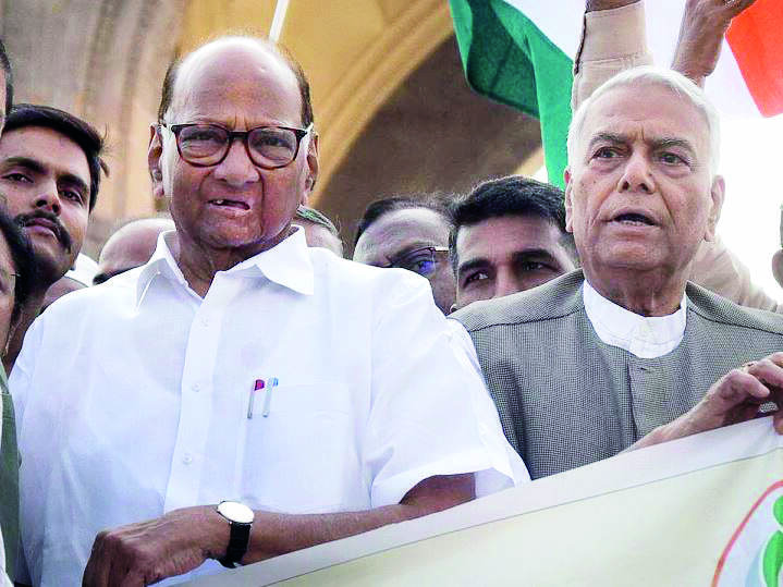Presidential Poll: Sharad Pawar takes control of Oppn campaign Presidential Poll: Sharad Pawar takes control of Oppn campaign