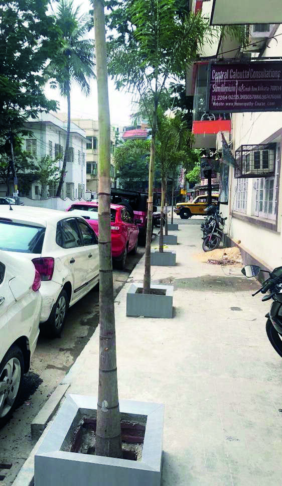 Sidewalks at Kalighat area to be made wheelchair-friendly by Puja Sidewalks at Kalighat area to be made wheelchair-friendly by Puja