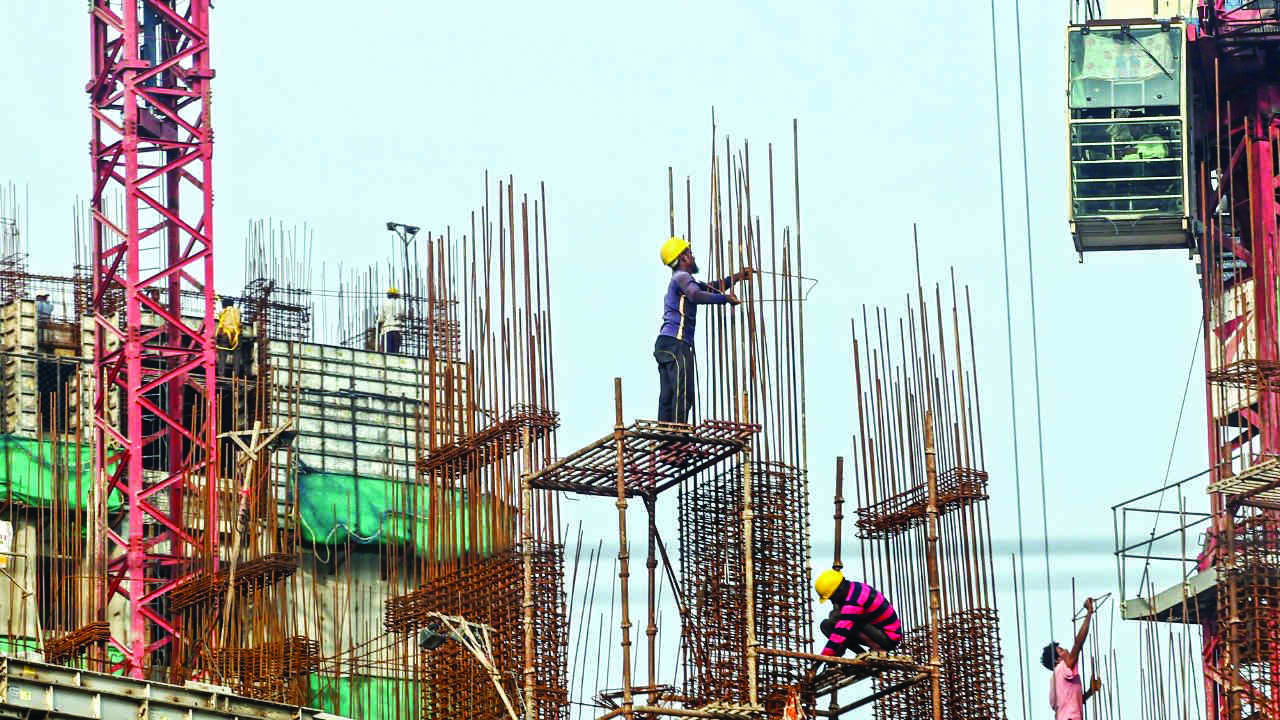 70% of builders see no rate hike-impact on housing demand 70% of builders see no rate hike-impact on housing demand