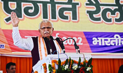 Hry CM Khattar announces Rs 1,100 crore development bonanza for Charkhi Dadri Hry CM Khattar announces Rs 1,100 crore development bonanza for Charkhi Dadri
