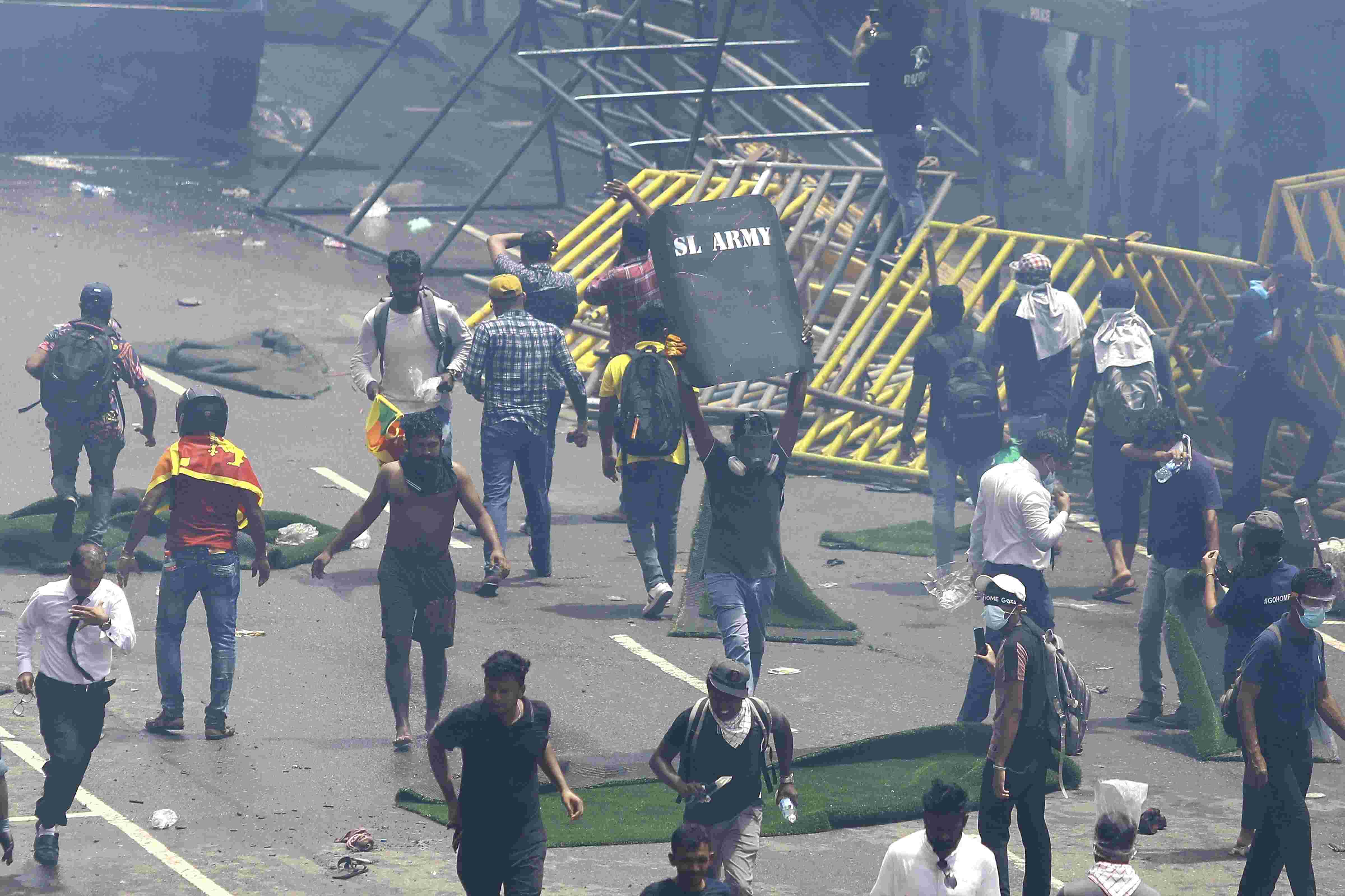 Lanka PM House Set On Fire, President To Resign On Wednesday