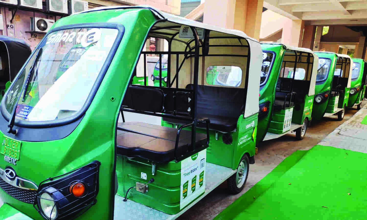 14 out of 743 women applicants get e-autos registered