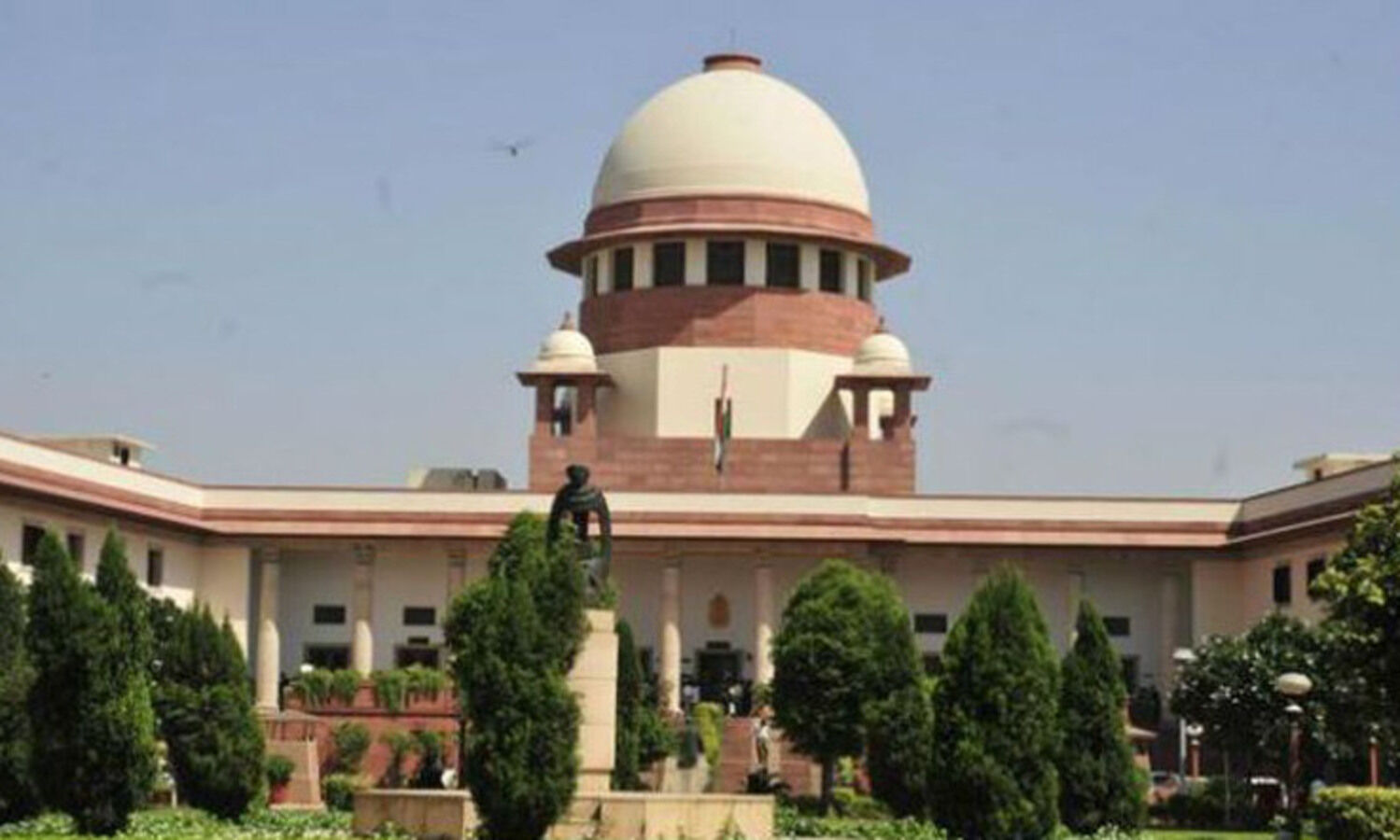 SC agrees to hear plea related to Delhi-Centre row over control of services