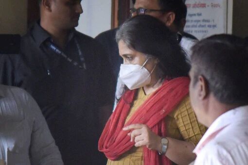 Criticism of SCs observations against Setalvad politically motivated: Ex-judges, officers Criticism of SCs observations against Setalvad politically motivated: Ex-judges, officers