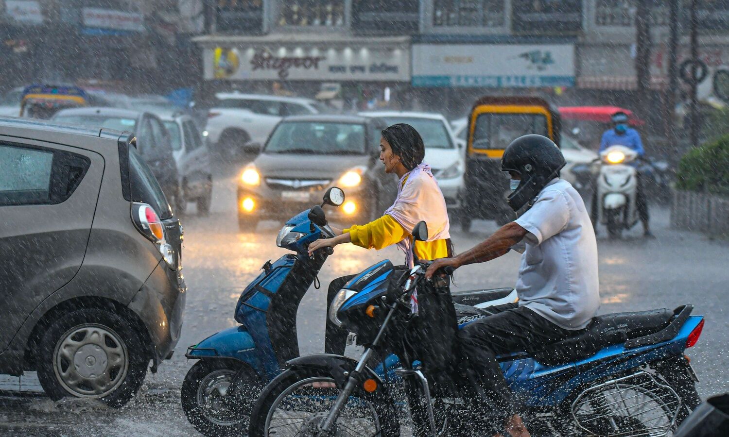 IMD forecasts intense showers in many parts of Maha